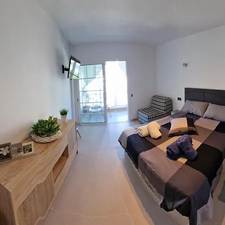 El Dorado Americas Wifi Pool Arona (Tenerife)